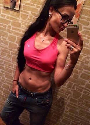 Спортивний рожевий топ nike оригінал