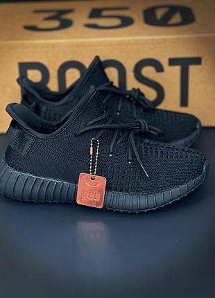 Кросівки жіночі чоловічі adidas yeezy boost 350 чорні кроссовки адидас изи 350