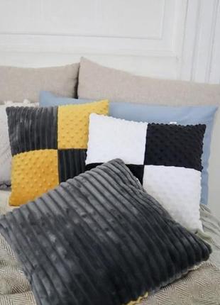 Плюшевая диванная декоративная подушка квадрат от minkyhome™ 30х30 см. серый – желтый