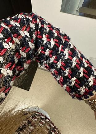 Фантастический твидовый пиджак из плотной ткани от бренда zara5 фото