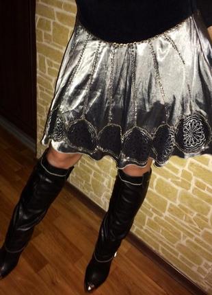 Эффектная атласная юбка morgan