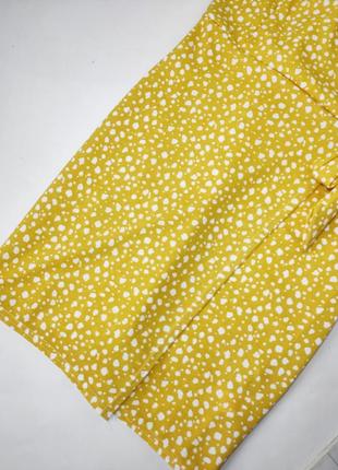 Платье мини женский футляр желтого цвета в белый горох от бренда boohoo s m3 фото