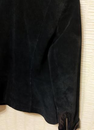 Черная замшевая куртка жакет пиджак