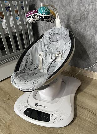 Электронное кресло-качалка 4 moms