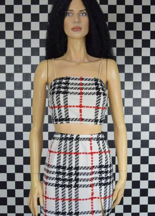Костюм топ спідниця в клітинку з розрізом3 фото