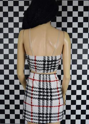 Костюм топ спідниця в клітинку з розрізом4 фото