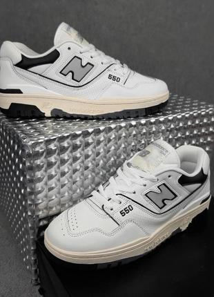 Мужские летние кроссовки new balance 550 белые с черным замшевые ...