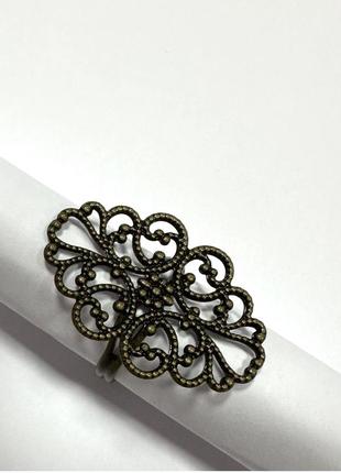 Кольцо винтажное с кружевным узором