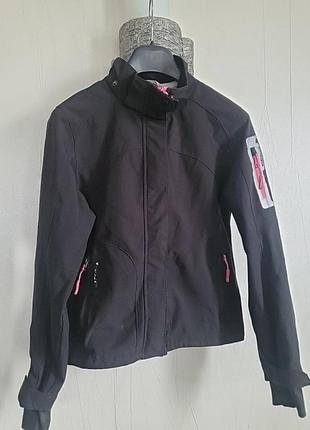 Спортивная куртка ветровка на девочку