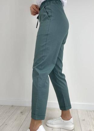 Мятные брюки из льна3 фото