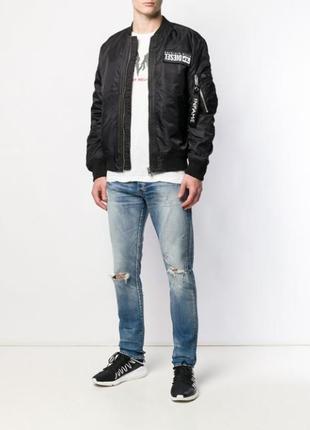 Джинси levis studio taper / w32*34