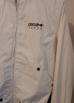 Куртка ветровка белого цвета2 фото