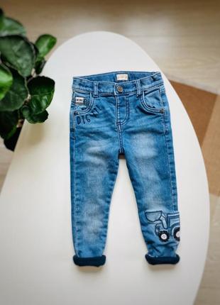 F&f стильні джинси  на коттоновій підкладці на хлопчика 18-24 міс