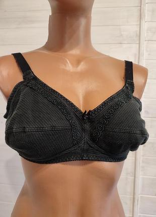 Натуральный бюстик черно-серый  95в