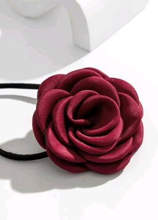 Чокер ожерелье с большим  цветком кружевное роза на шнурке шнурок у2к y2k в стиле 90х 2000х украшение на руку талию3 фото