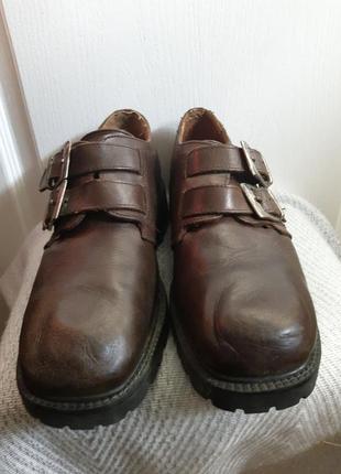 Мужские кожаные добротные осенние туфли memphis. 42 размер.4 фото
