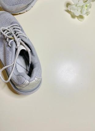 Кроссовки для девочки 4
