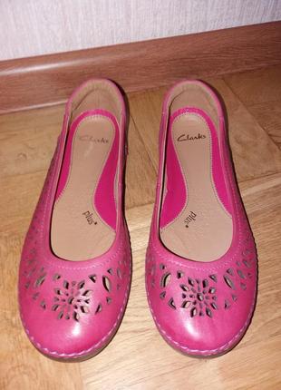 Балетки clarks 36р. шкіра.