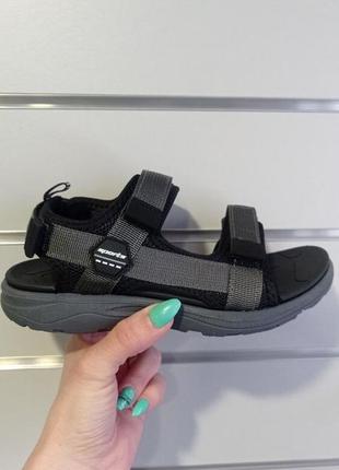 Дитячі босоніжки eebb на хлопчика