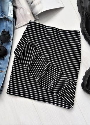 Мини юбка в полоску