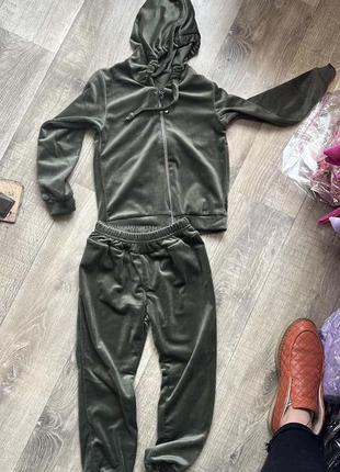 Мега распродаж костюм😍😍