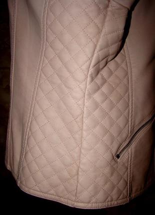 Пудровая кожаная куртка pimkie р.424 фото