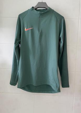 Продам тренировочную кофту nike dri-fit