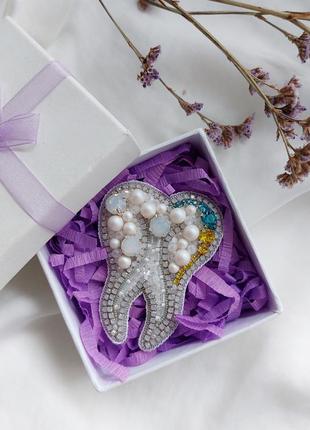 Брошь зуб с патриотическим элементом 💙💛