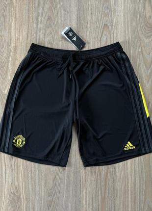 Чоловічі спортивні тренувальні шорти adidas manchester united