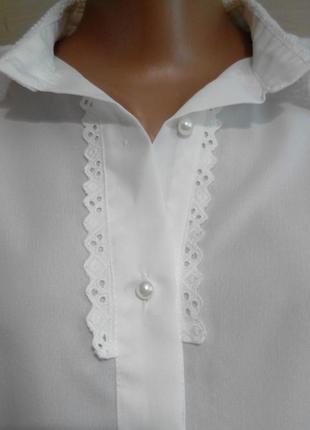 Легка блуза сорочка з мереживним коміром .9 фото
