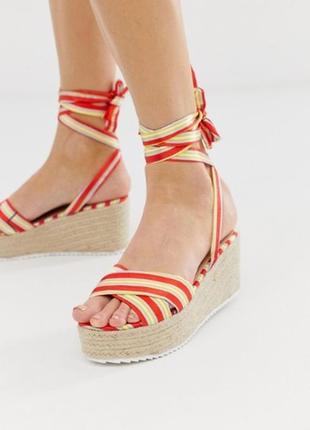 Стильные эспадрильи в полоску с завязками от asos