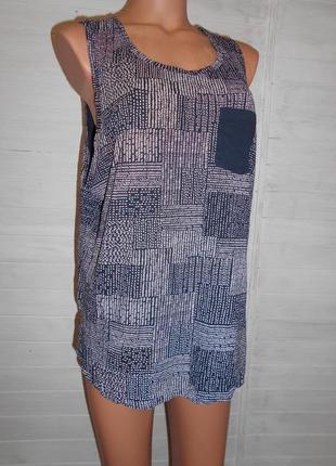 Легка і красива майка