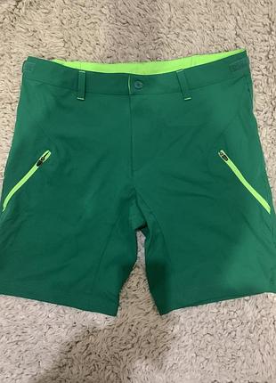 Спортивні шорти