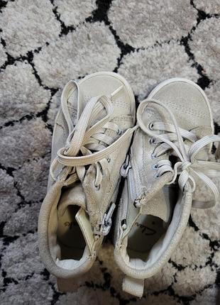 Хайтопы,кеды от clarks 5