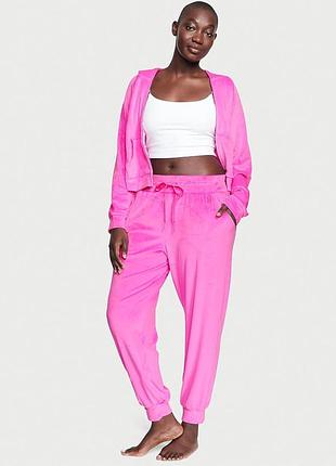 Велюровый костюм victoria ́s secret m