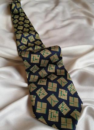 Стильный шелковый галстук