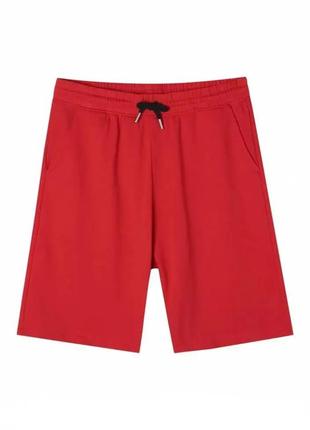 Мужские спортивные однотонные трикотаные красные шорты