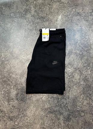 Шорти nike tech fleece