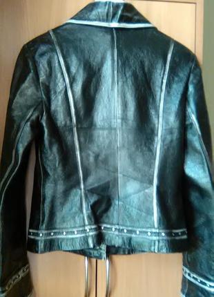 Классная кожаная куртка-косуха3 фото