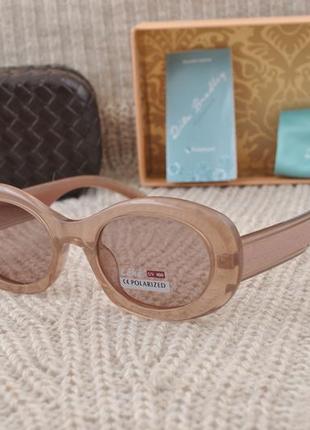 Красивые женские солнцезащитные очки leke polarized в прозрачной оправе