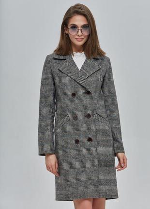 Классическое пальто с натуральной шерстью в составе