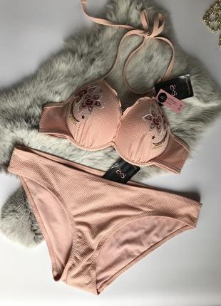 Купальник 80a/низ л hunkemoller