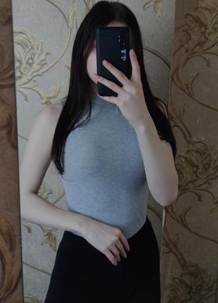 Базовий топ в рубчик под горло, майка, футболка