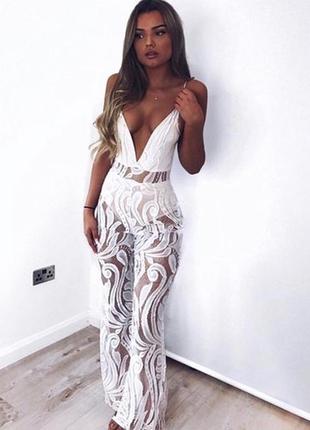 Кружевной комбинезон на стройную красавицу! крутой комбез из кружева!