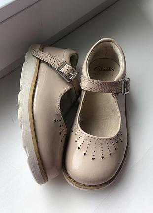 Туфлі clarks 2