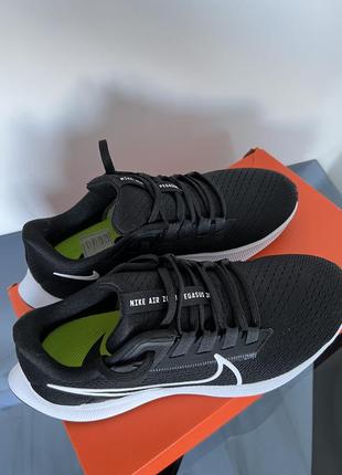 Кроссовки новые nike4 фото