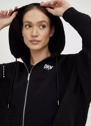 Кофта на застібці dkny