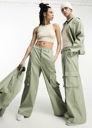 Длинное широтное брюки карго сатиновые брюки палаццо шелковые брюки с накладными карманами boohoo zara missguided