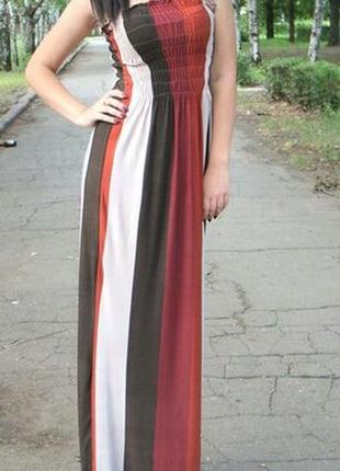 Красивое платье в пол