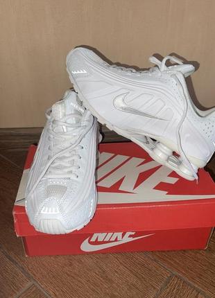 Кросівки nike оригінал